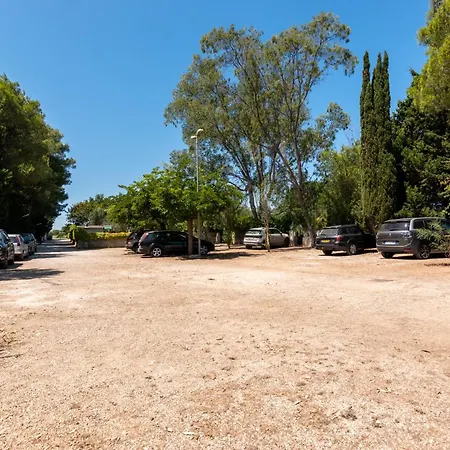 Κατάλυμα σε φάρμα Bio Salos Alimini