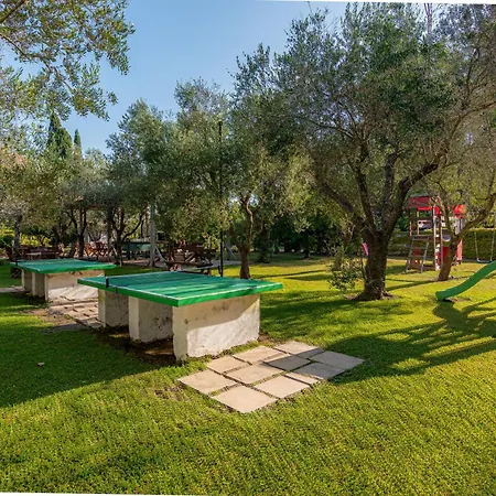 Bio Salos Κατάλυμα σε φάρμα