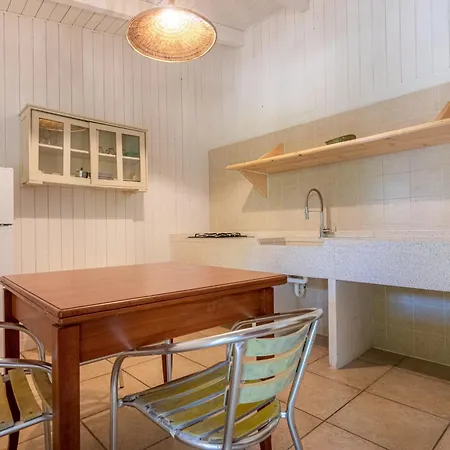 Bio Salos Farm stay Alimini