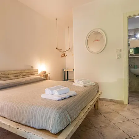 Bio Salos Farm stay Alimini